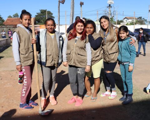 They incorporate a gender action plan for the construction of the new Tacumbú neighborhood