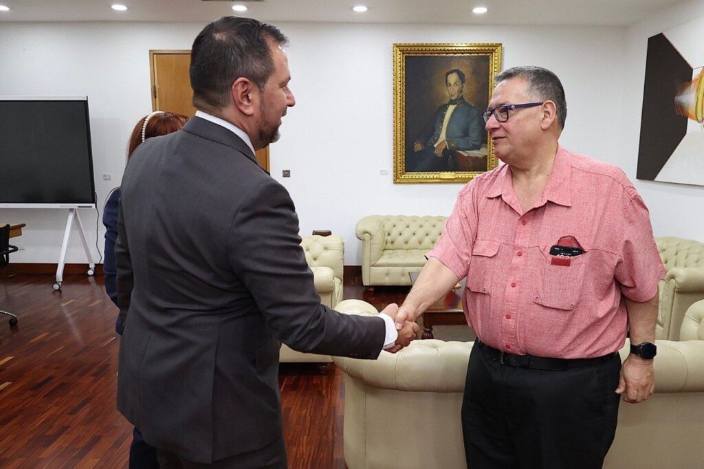 Venezuela and Honduras promote unity and integral development