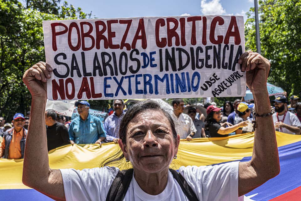 Venezuelan workers: I don't want a show or cartoon, I want to be paid in foreign currency