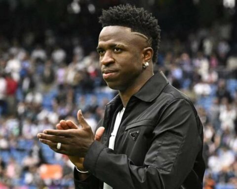 Washington qualifies as "frightful" the racist insults against Vinicius