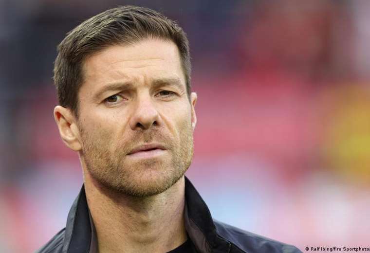 Xabi Alonso denies rumors that link him to Real Madrid