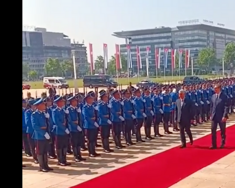 A lot of red carpet for Díaz-Canel in Serbia, an ally of Putin and a candidate for the European Union