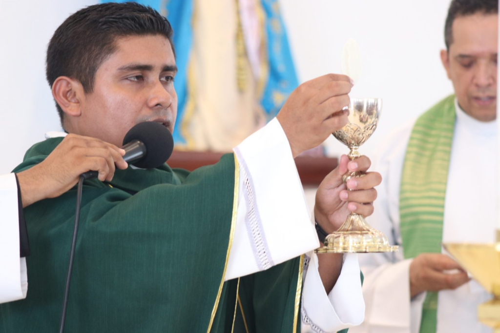 A new parish priest is appointed in Monimbó after his priest went into exile