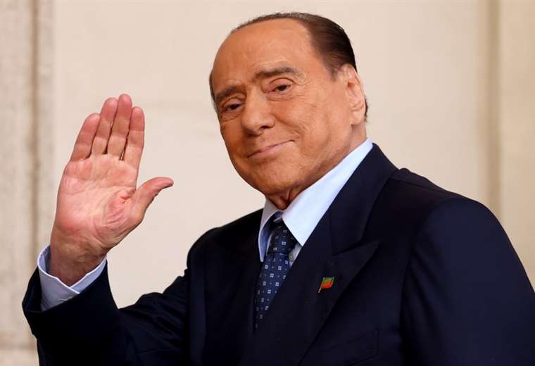 AC Milan and Monza mourn the death of "unforgettable" Berlusconi