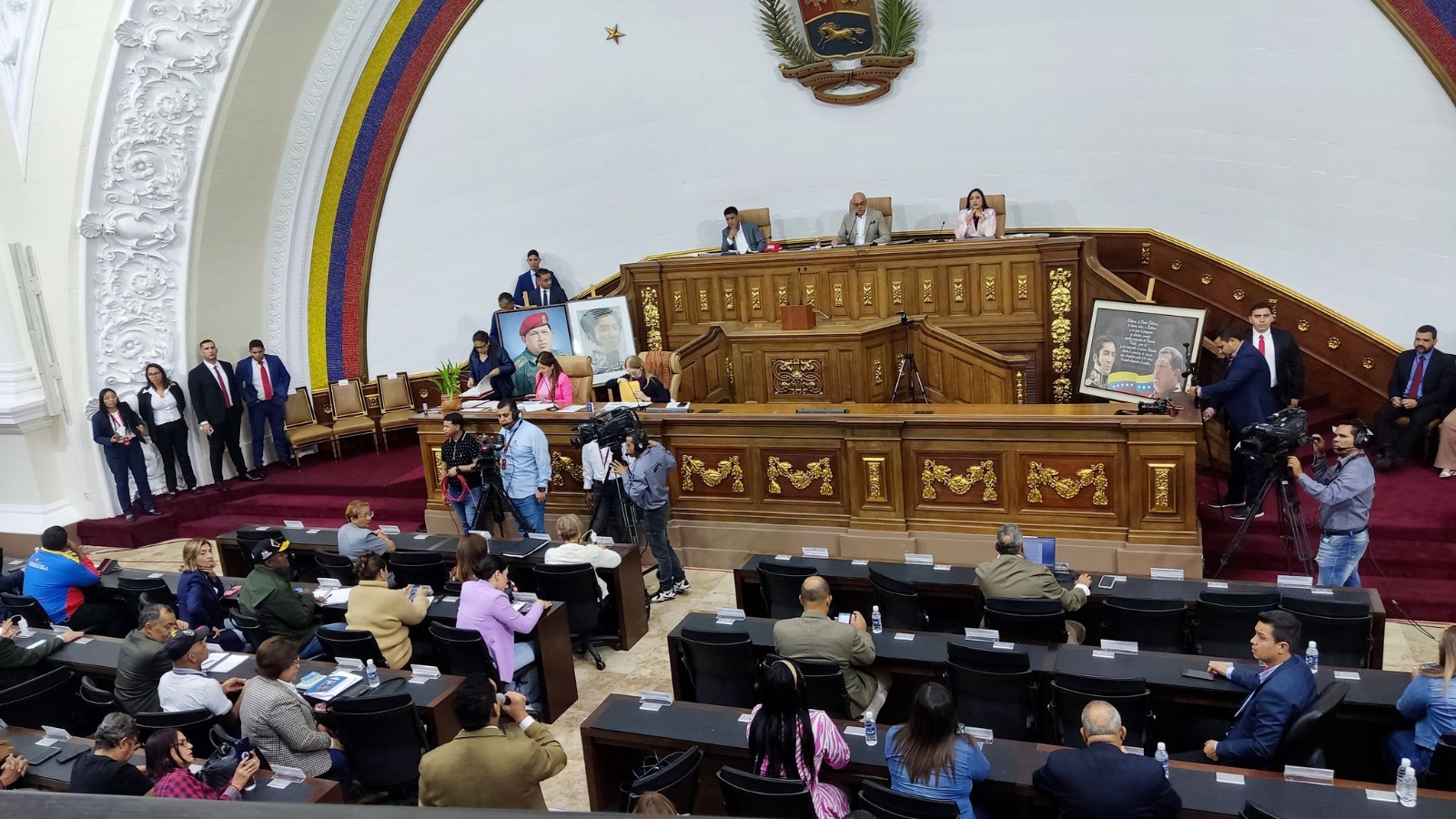 AN approved agreement to commemorate the installation of the Congress of Panama