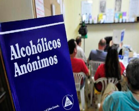 Alcoholics Anonymous commemorates its 88 years with awareness days in the country