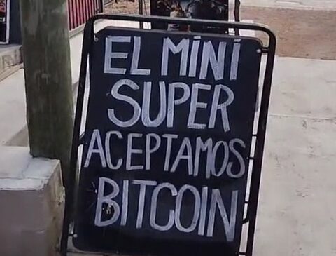 An assortment of crypto: the Las Piedras mini-supermarket that accepts payments with Bitcoin