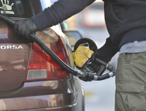 Ancap urges its stations to lower the price of gasoline and diesel from Saturday.  See how much and why