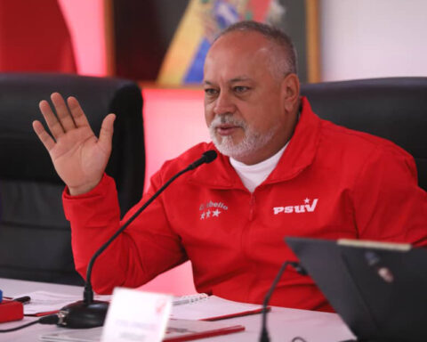 Cabello condemned the fact that the international community does not say anything about Trump's statements