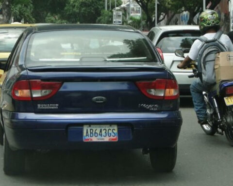 Learn about the new requirement for the transfer of vehicles in Venezuela