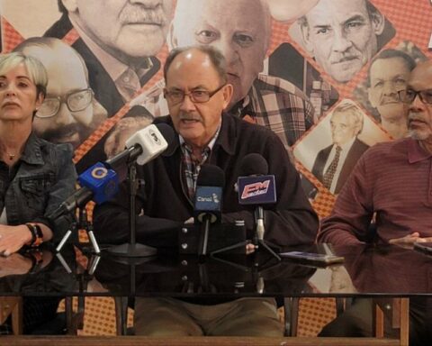 MAS also criticized Trump and demanded that Maduro know where the gasoline is