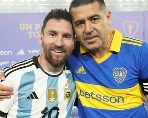 Messi and Di María, luxury guests at a party-tribute to Riquelme (video)