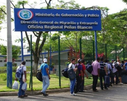 More Nicaraguans than Venezuelans want to leave their country, according to a Cid-Gallup survey