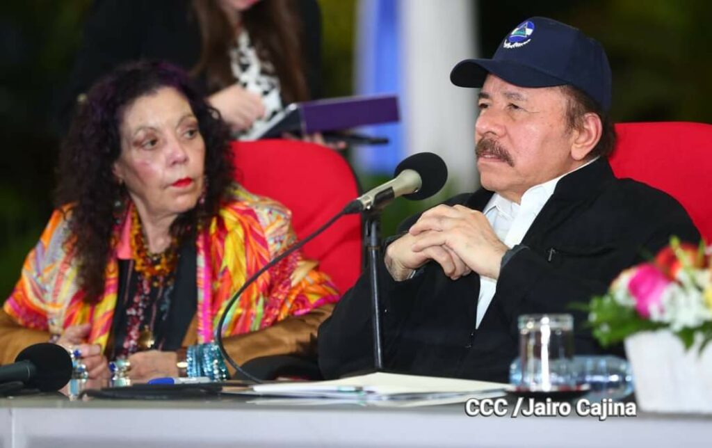 Nicaragua's credit rating will not be able to improve while the Ortega dictatorship rules, says economist