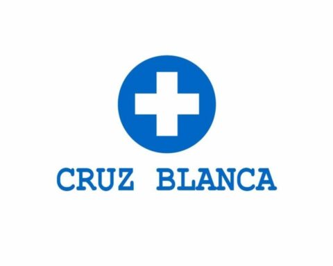 Ortega launches the emblem of his new "White Cross"