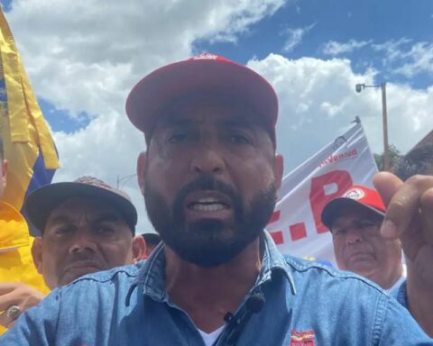 Relatives denounce the disappearance of Sidorista Leonardo Azócar after being arrested Dgcim