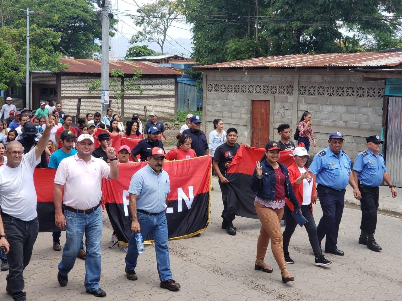 Sandinistas from Santa María de Pantasma claim for "mismanagement" and duplicate charges at the Mayor's Office