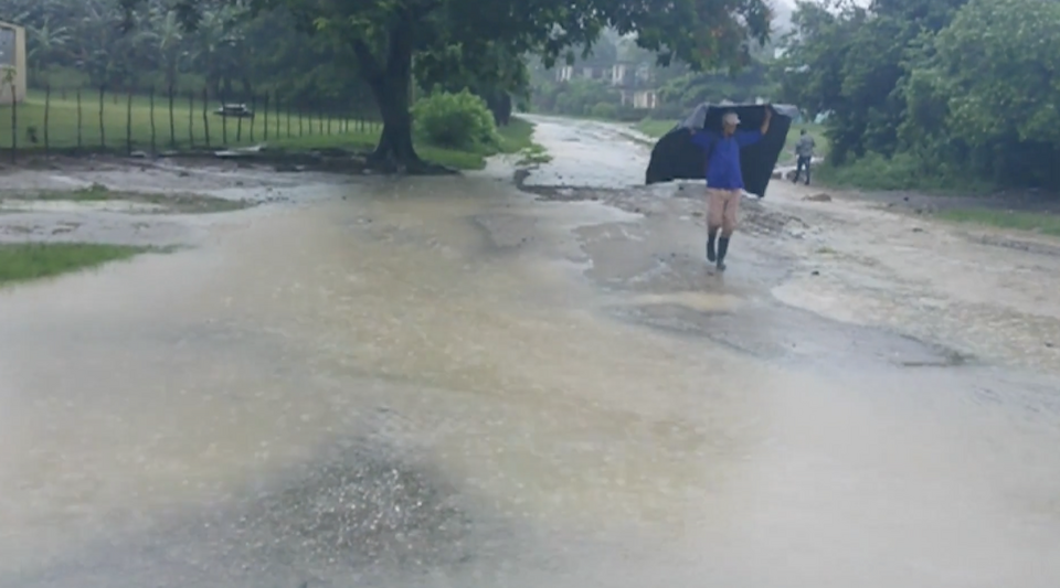 So there is no one who goes out to look for food"the rains close the passage in several areas of eastern Cuba