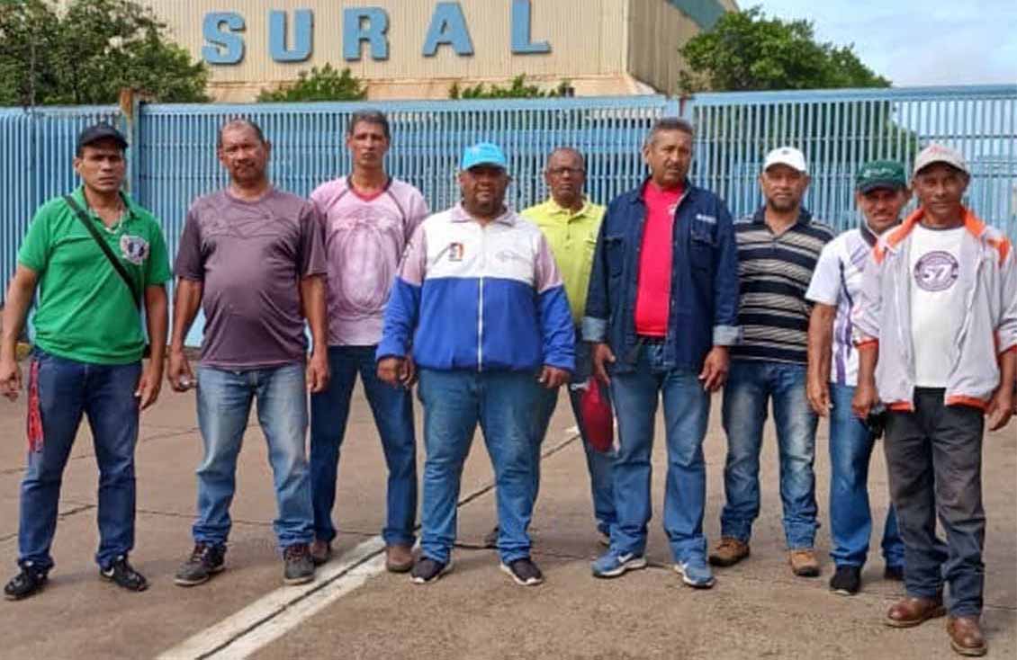 Sural workers demand reactivation of the company and payment of accrued benefits