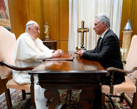 The Hemispheric Front disgraces the Pope who receives Díaz-Canel and treats him with "obvious affection"