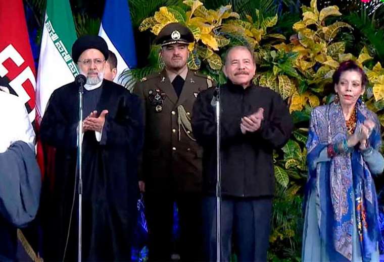 The President of Iran arrives in Nicaragua