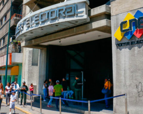 24 NGOs urge to rebuild electoral route after resignation of CNE rectors