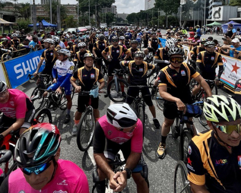 Caracas celebra aniversario 456 con vuelta ciclística