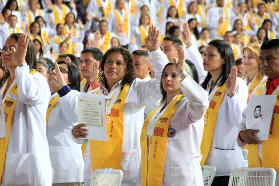 Colombian Medical College rejects possible revalidation for Venezuelan community doctors
