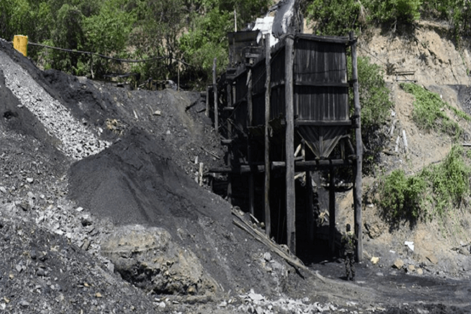 Colombian illegal mining network dismantled on the border with Venezuela