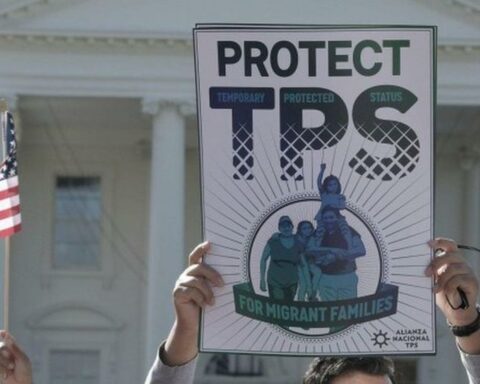 Democratic senators ask Biden to extend TPS for migrants from Nicaragua and Venezuela