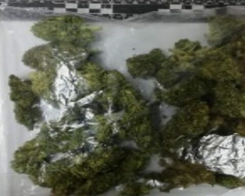 Maximum sentence for two drug traffickers