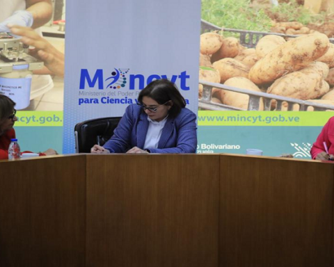 Ejecutivo Nacional revisa agenda de trabajo en relación al SNI