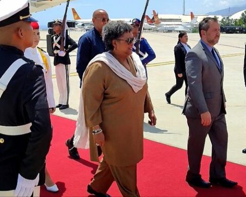 Prime Minister of Barbados makes official visit to Venezuela