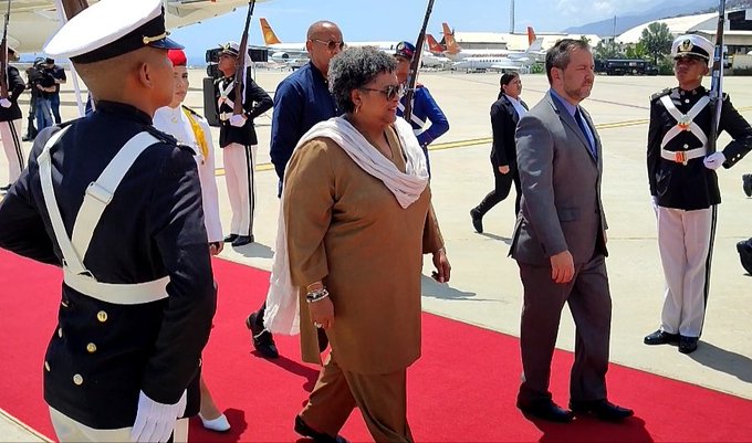 Prime Minister of Barbados makes official visit to Venezuela