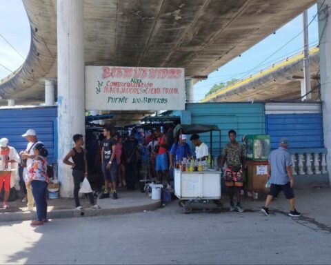 The 'candonga', the street market of the Cuban capital where there is everything