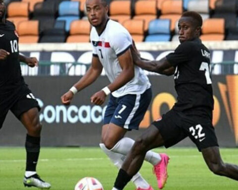 The goalkeeper and the doctor of the Cuban team take advantage of the Gold Cup of soccer to stay in the US