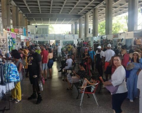 The skyrocketing prices put visitors to the Cuba Pavilion Fair on the run