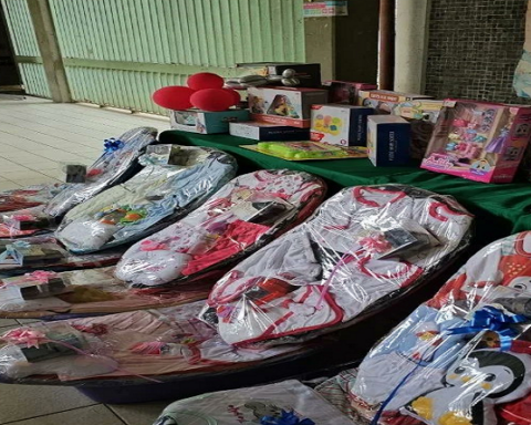 Favorecen a gestantes del Materno Infantil de Caricuao con entrega de canastillas