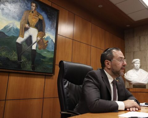 Venezuela participates in CELAC virtual meeting