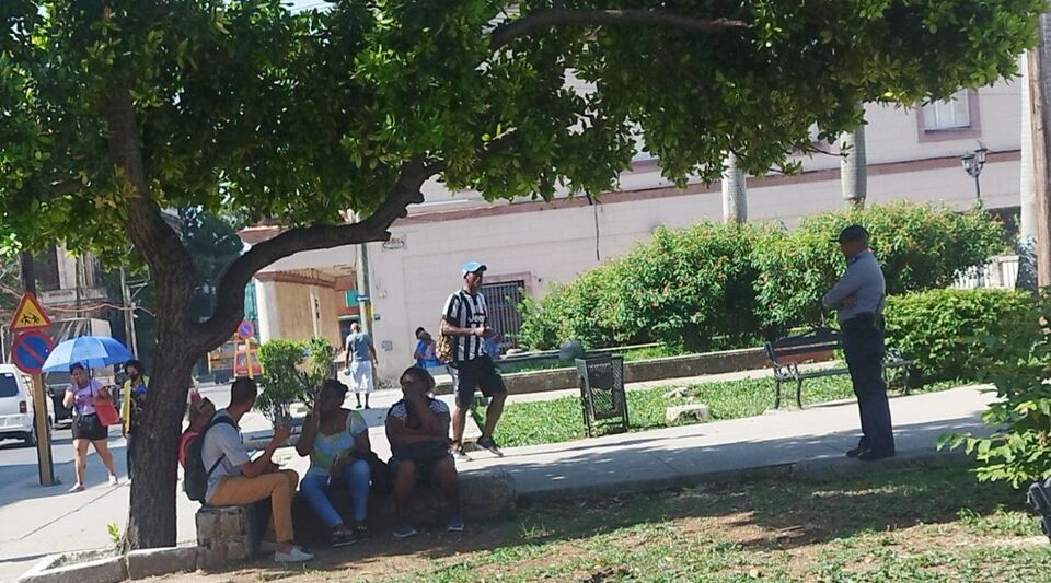 With surveillance, clubs and internet cuts, the Cuban regime mobilizes to prevent a new 11J
