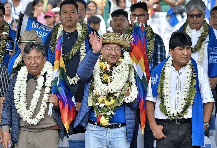 "They want a Chapulín Colorado as the savior of Bolivia"This is how Evo Morales discredits a plan to remove him from the electoral race