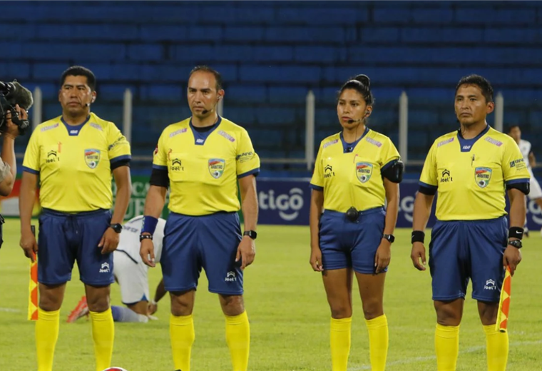 Six referees debuted on the first date of the Clausura tournament