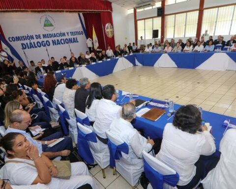 Sixth anniversary of the National Dialogue: opposition went to dialogue "in good faith" and Ortega to buy time says JS Chamorro,