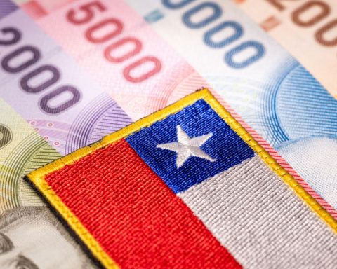 $112,000 Bonus: Who can receive this financial aid in Chile with only 2 requirements