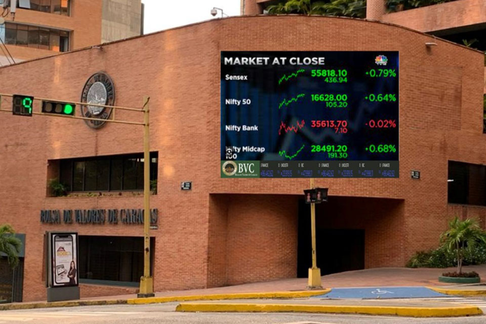 A new investment fund issues shares on the Caracas Stock Exchange: Petrolia