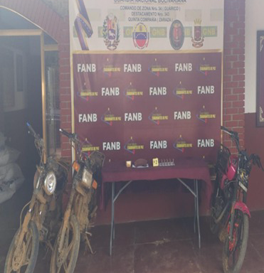 A rifle charger from the Tren del Llano is located