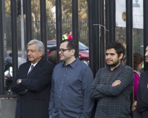 AMLO's children respond to six accusations against them