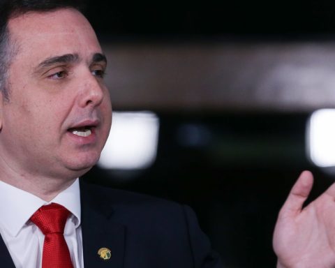 After blackout, Pacheco defends regulation of Artificial Intelligence