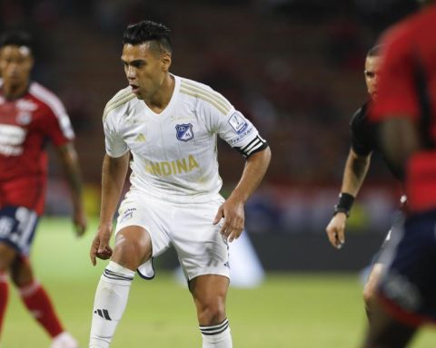 All eyes on Falcao in his debut with Millonarios