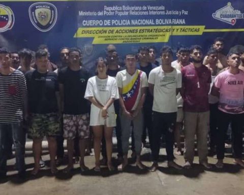 Attackers at the Sotillo mayor's office will be charged with terrorism